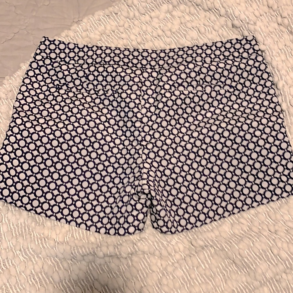 Shorts - Picture 5 of 6